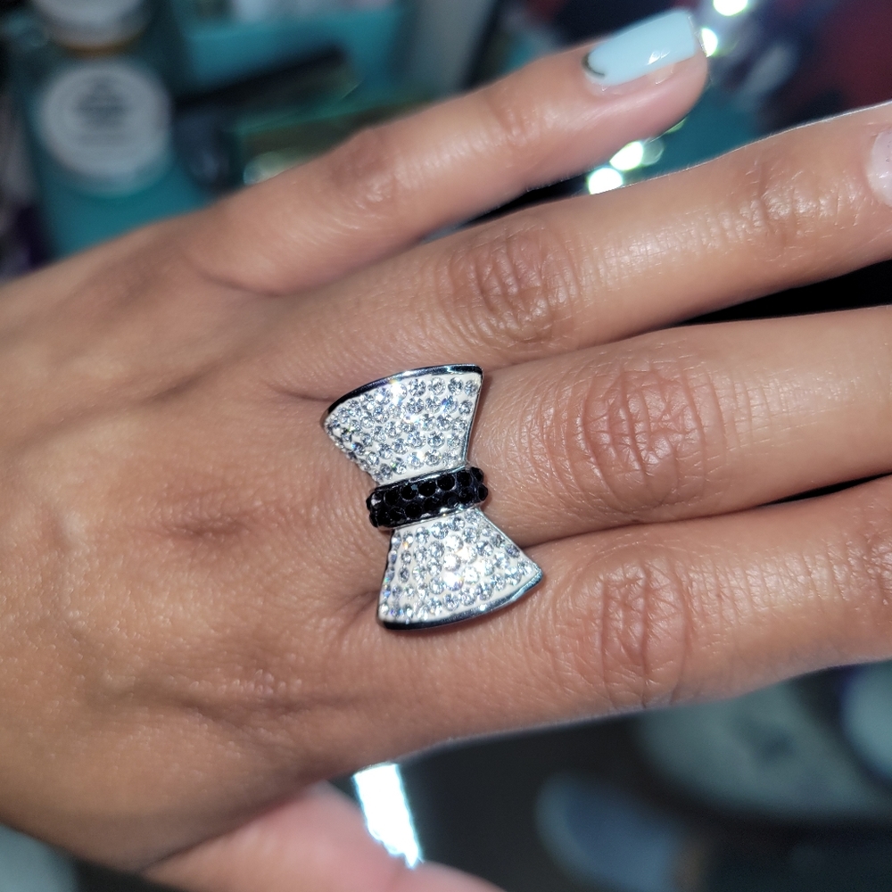 Cute bow ring - Picture 4 of 4